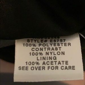 Laundry By Shelli Segal Dresses - Laundry by Shelli Segal cocktail dress (size 6) Laundry By Shelli Segal Dresses - Laundry by Shelli Segal cocktail dress (size 6)